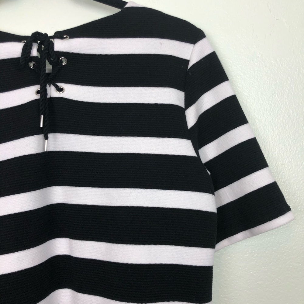 Talbots Boxy MP Tie Back Nautical 1/4 Sleeve Top - Picture 15 of 15